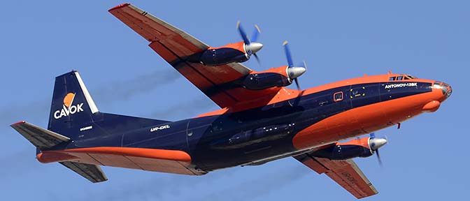 Cavok Air Antonov An-12B UR-CKL, Phoenix Sky Harbor, December 2, 2015